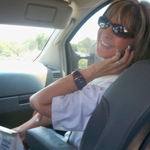 Meet your Posher, Debbie